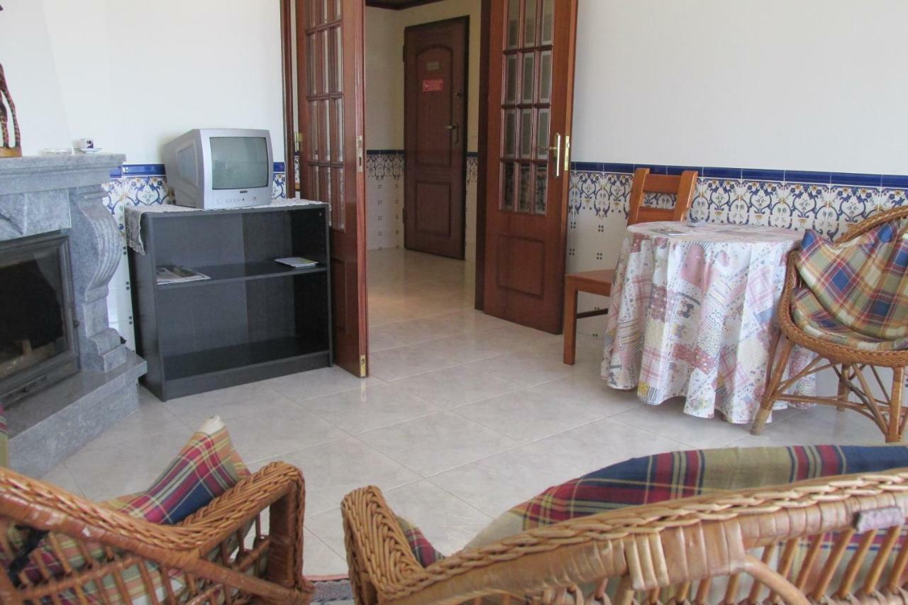 Homestay Marialva Park Seixal  Exteriör bild